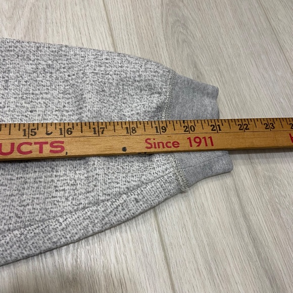 NFL Vintage Cleveland Browns Gray 3 Button Crew Neck Mens Large - Picture 10 of 10